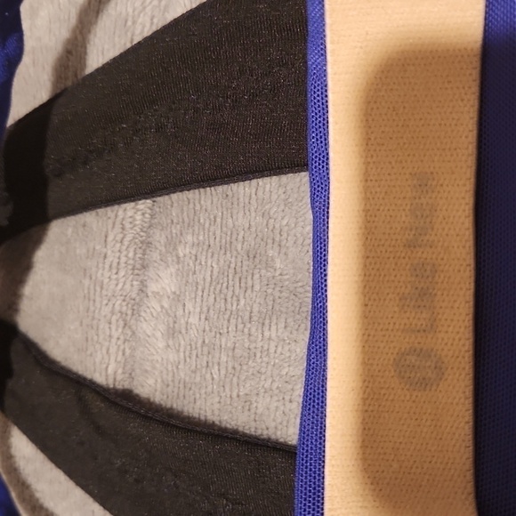 Lululemon  Top - Picture 8 of 8